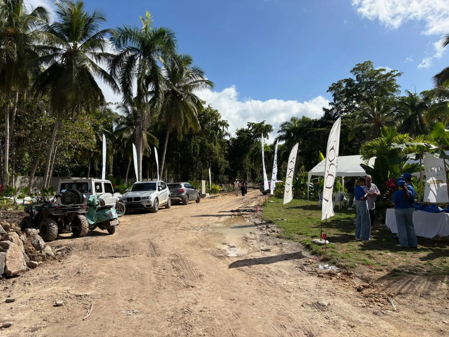 Acceso a Cosón Village